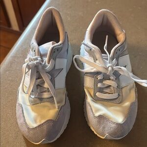 New Balance 237 Sneakers